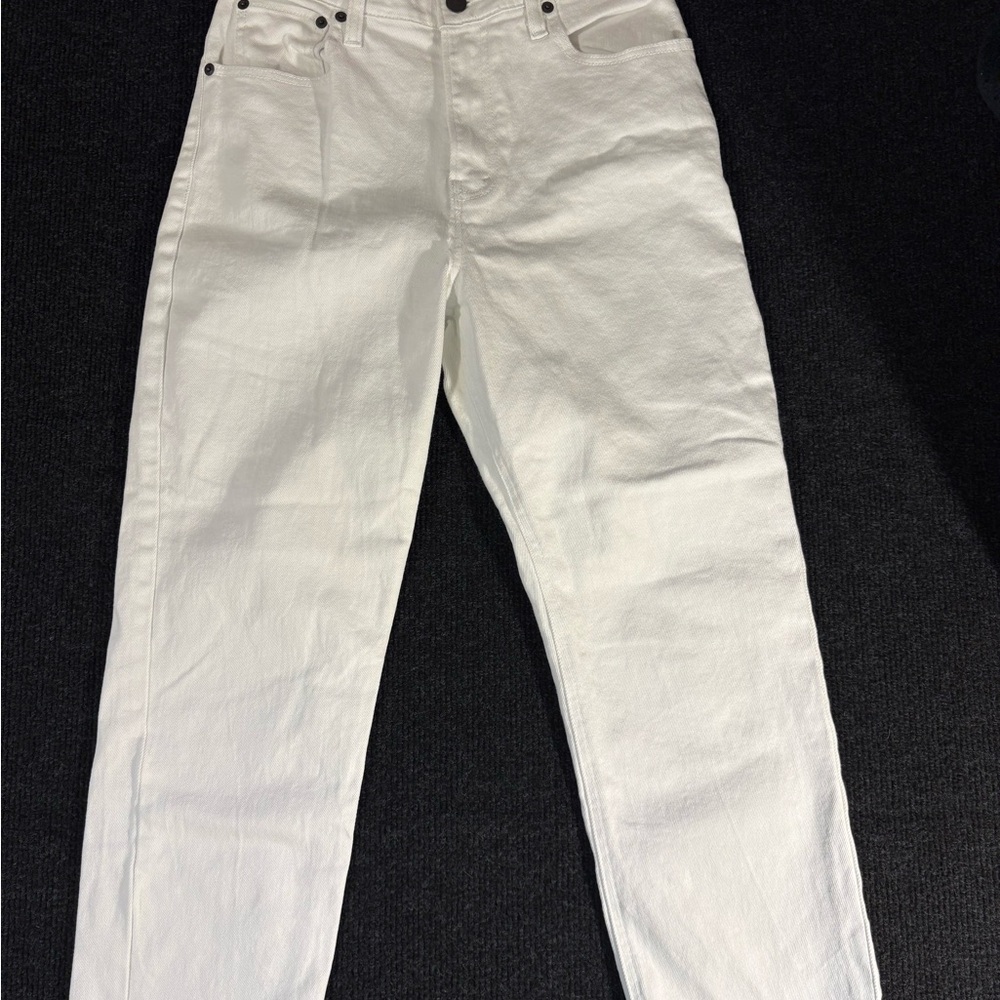 Abercrombie & Fitch White Cropped Ankle Jeans